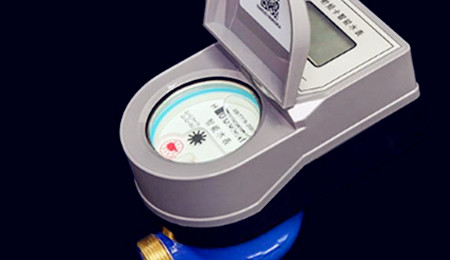 電子遠傳(chuan)水表功能和特(tè)點